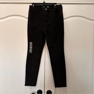 Old Navy Rockstar Super Skinny Black 5 Pocket Jeans Size 10